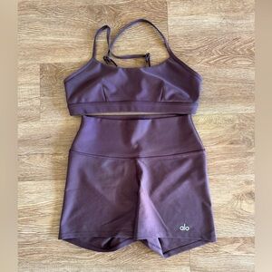 Alo airlift yoga set, size small